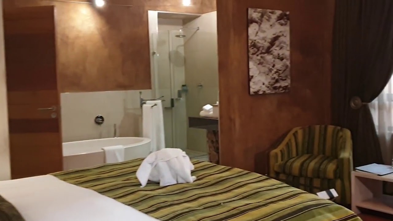 African Rock Hotel & Spa Room5