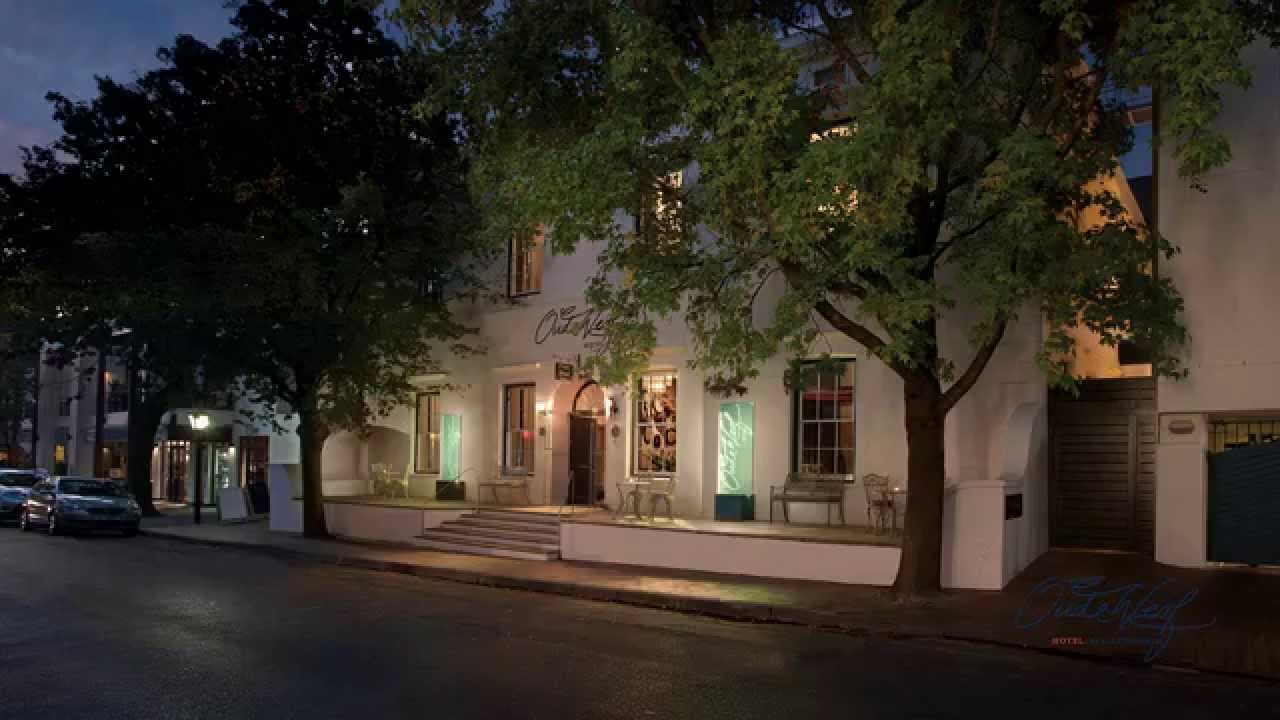 A glimpse of the Oude Werf Hotel