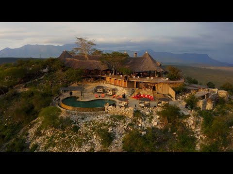 Welcome to Soroi Lions Bluff Lodge – Your Slice of Paradise in the Wild Kenyan Landscape