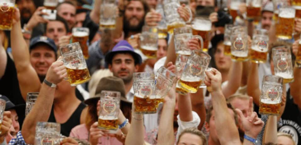 Oktoberfest-things-to-do-in-namibia-safari