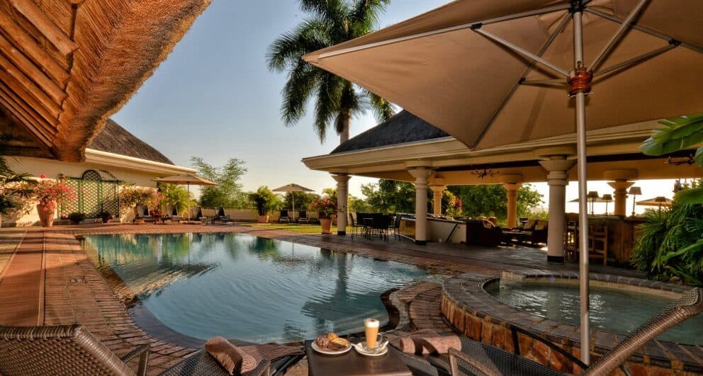 Ilala lodge zimbabwe safari pool