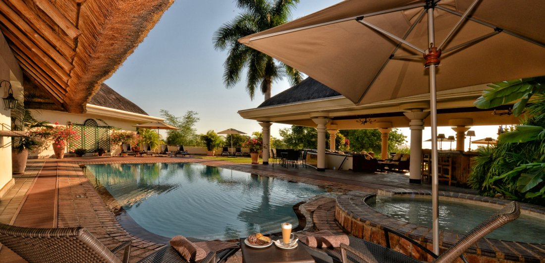 Ilala lodge zimbabwe safari pool