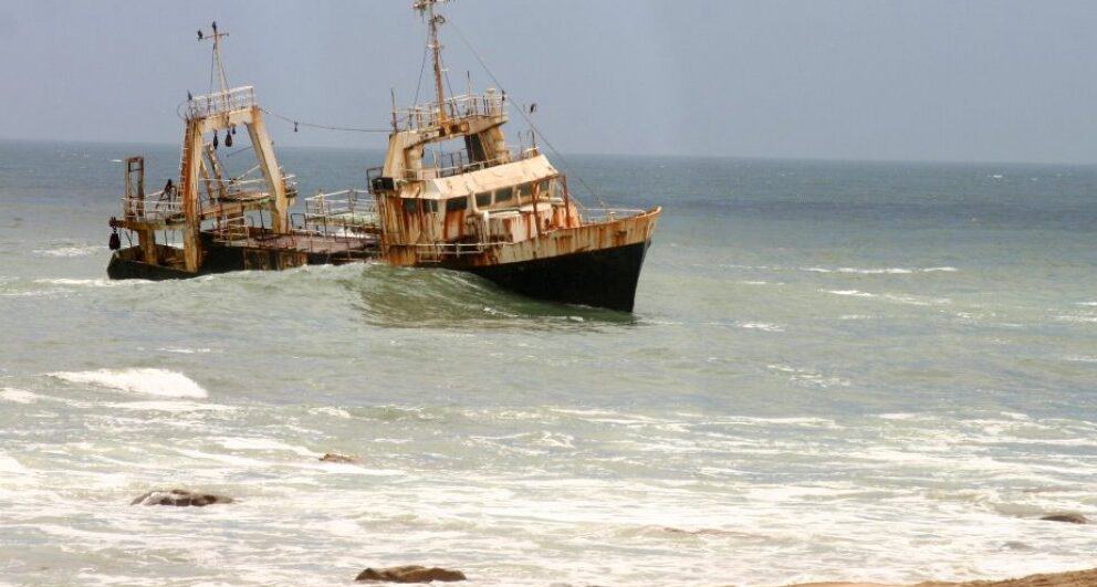 the wreck along the skeleton coast namibia road trip