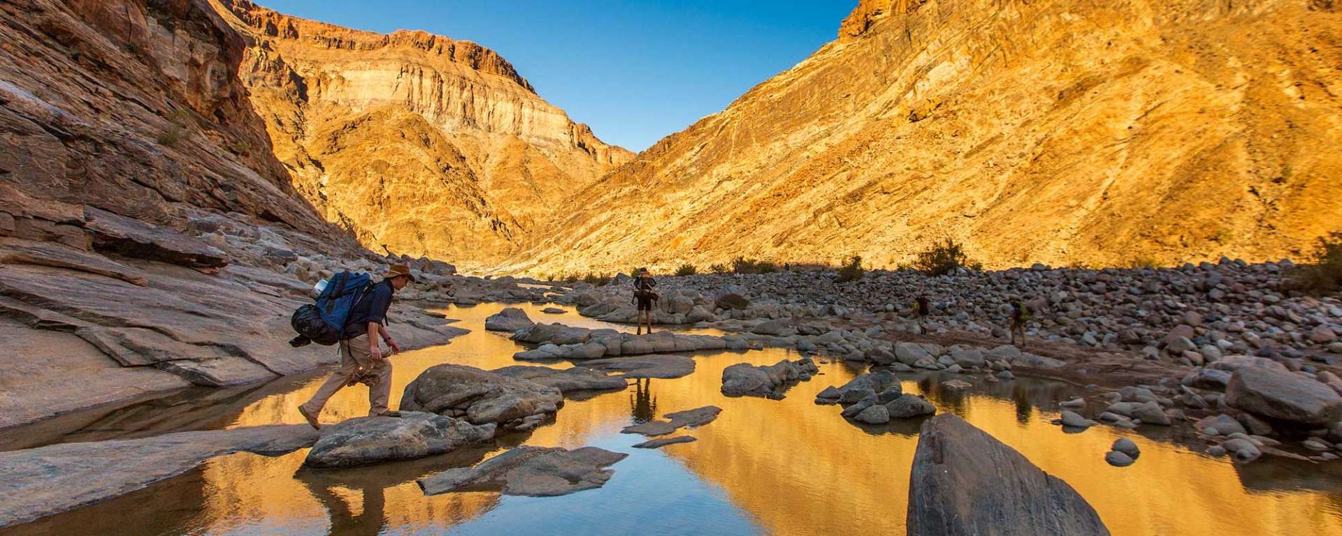 sfw-fishrivercanyonhike_namibia_getawaymagazine_banner_028__1920x864