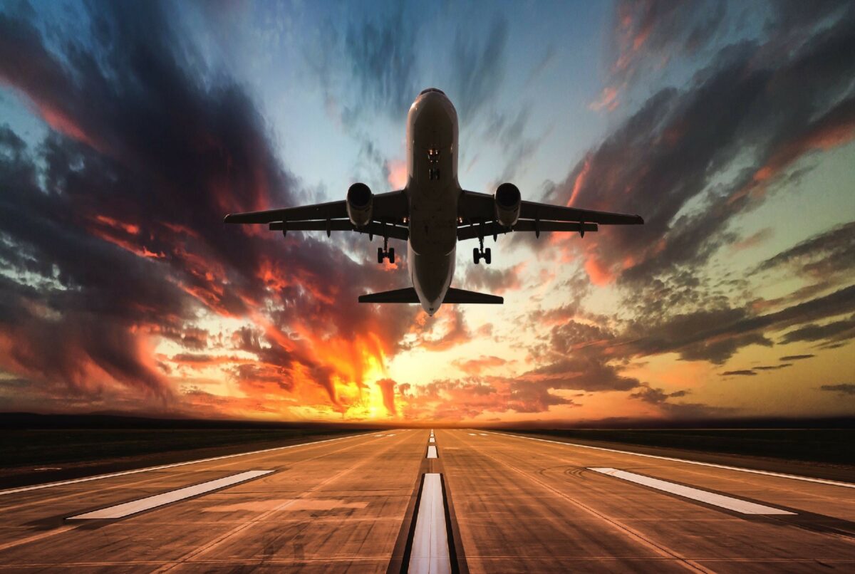 Airlines that are flying to Africa right now