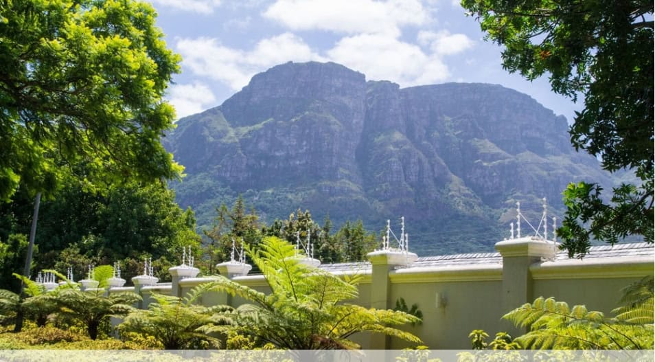 Holiday & Vacations Holiday in