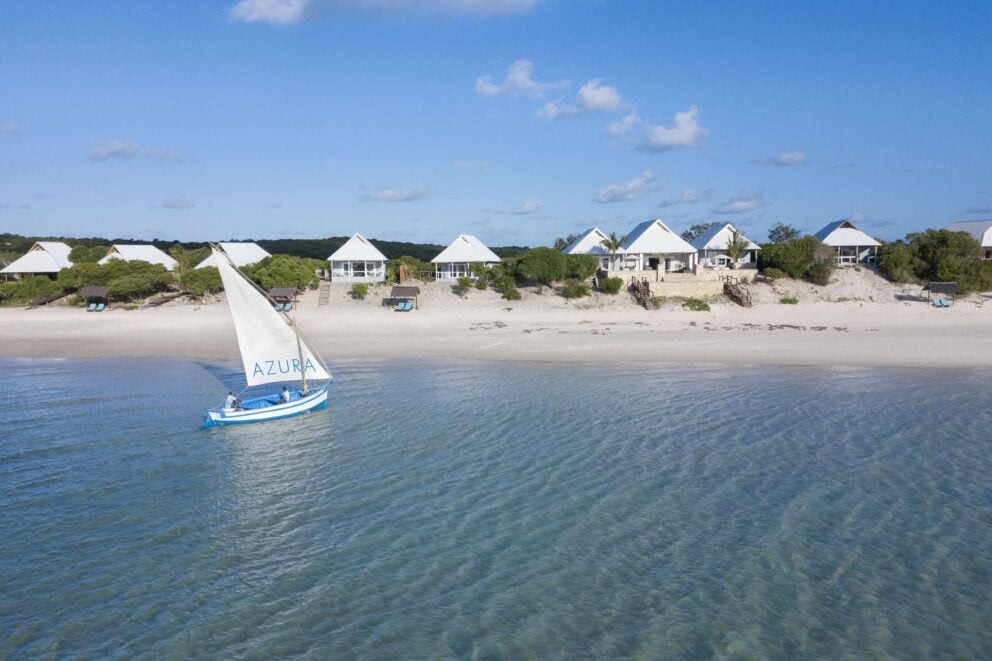 View of boat and beach villas | Photo: Azura Marlin Beach