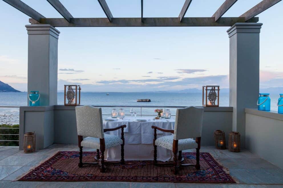 View over the ocean at Tintswalo Boulders during spring season in South Africa